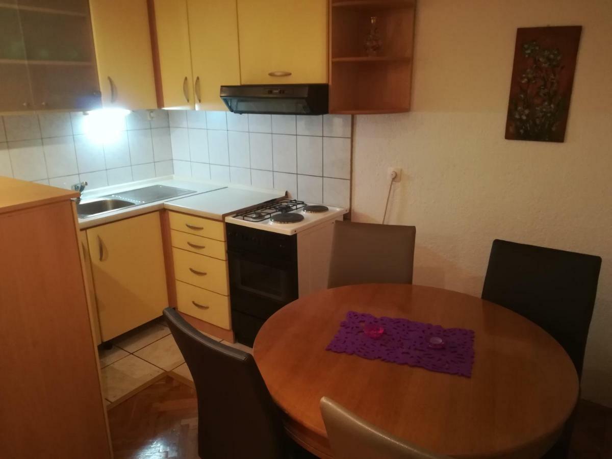 Apartment Lidija *